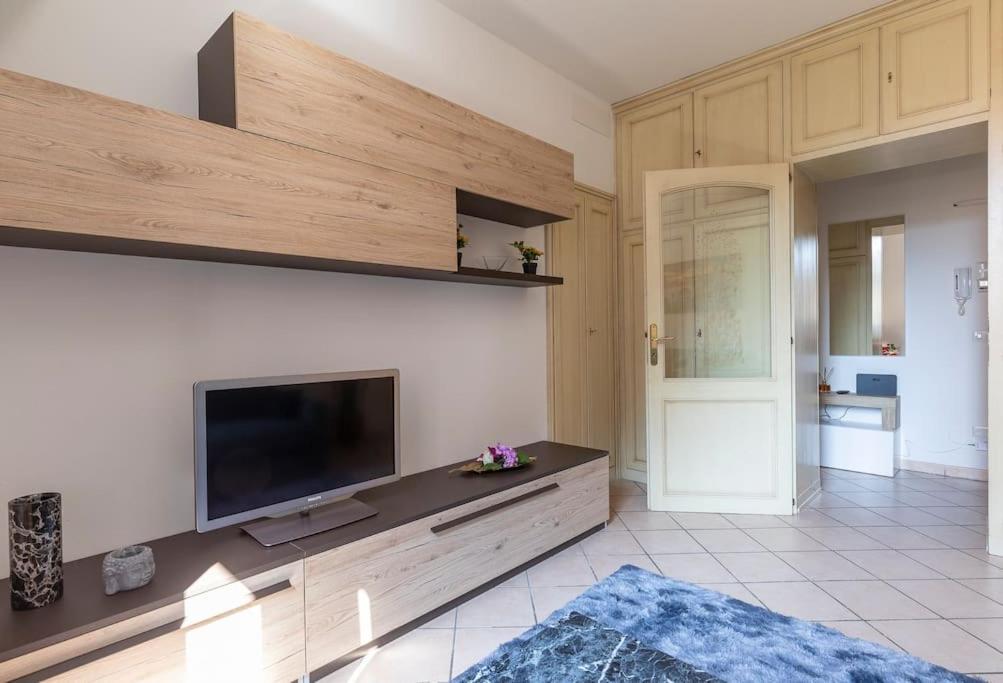 Residenza Sirtori Free Parking Apartment Verona Exterior foto